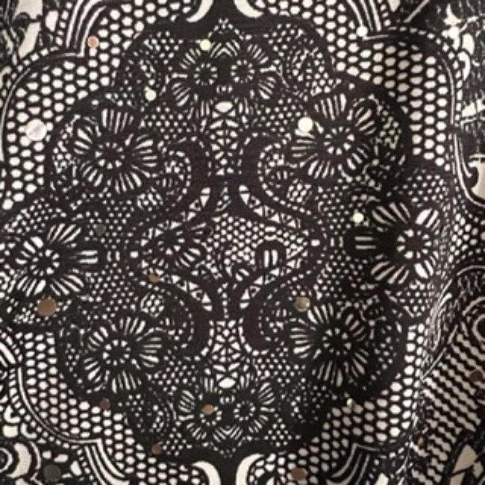 Brittany Black Women's Top Medium - Picture 2 of 11